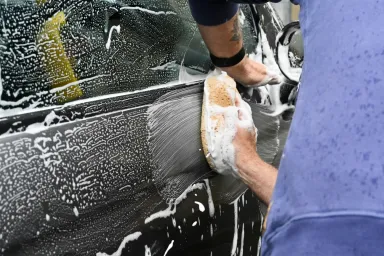 Bilpleje og klargøring hos Gislinge Auto